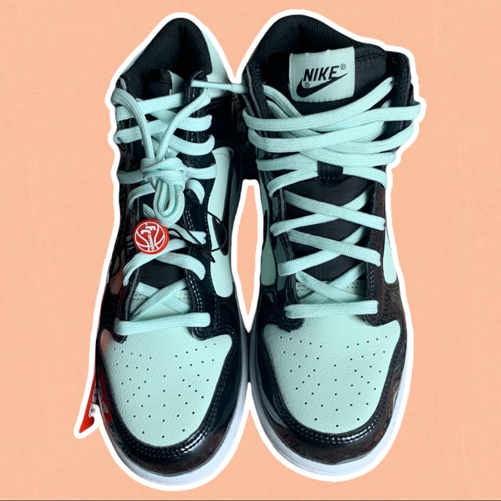 High Top Nike Dunks